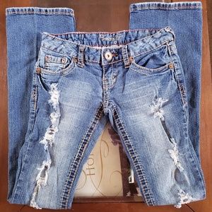 Destroyed Amethyst Jeans